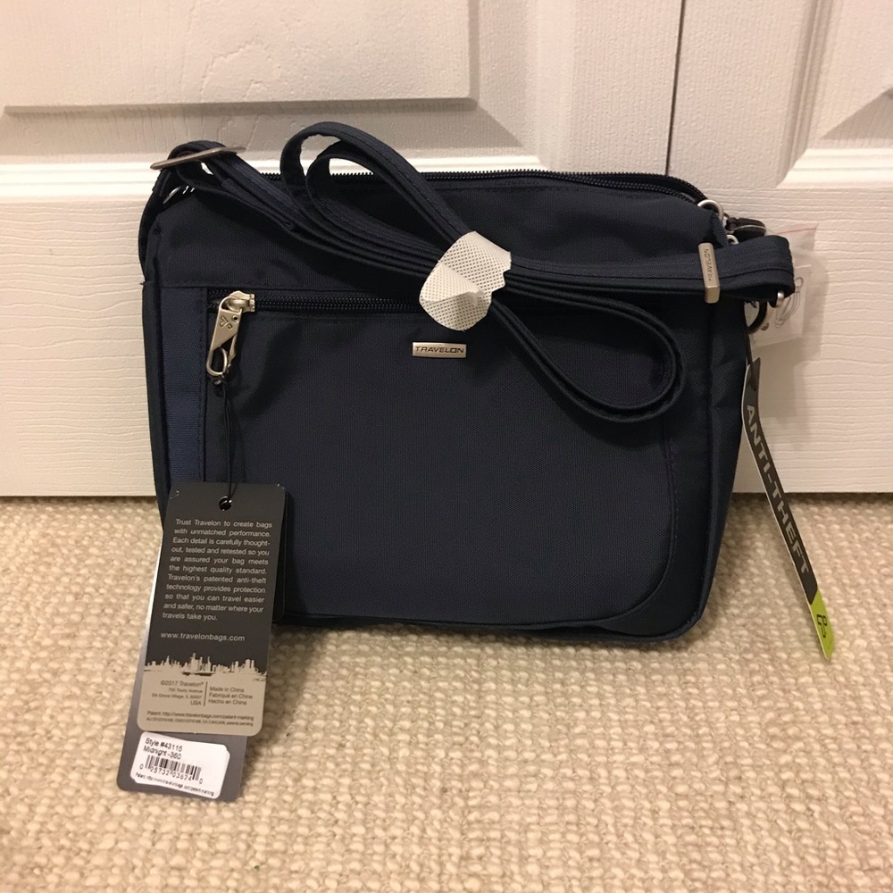 Travelon RFID Purse NWT